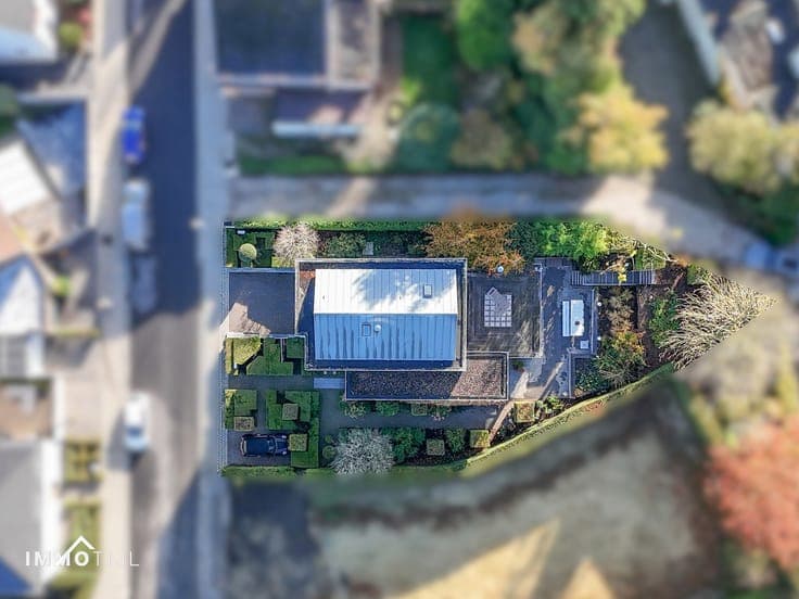 House in Lede