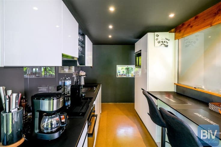 In Embourg, an architect-designed house on a 1000m2 plot