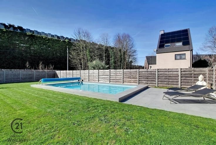 In the Chateau Ter Ham neighborhood | 3 facades renovated wi