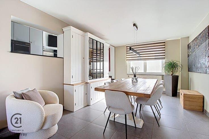 In the Chateau Ter Ham neighborhood | 3 facades renovated wi
