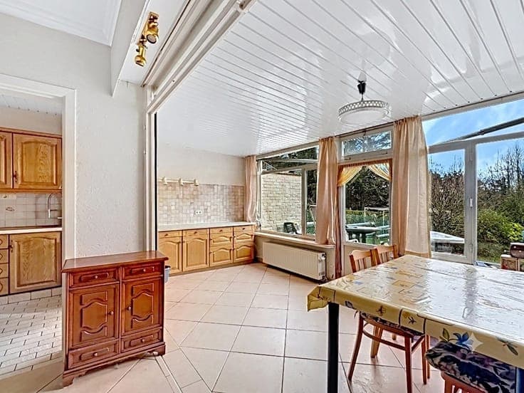 3-bedroom house with garden and garage.