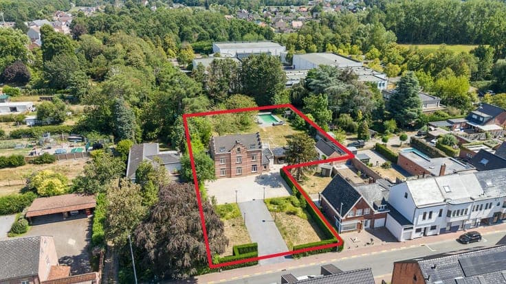 Spacious home with potential in Boortmeerbeek