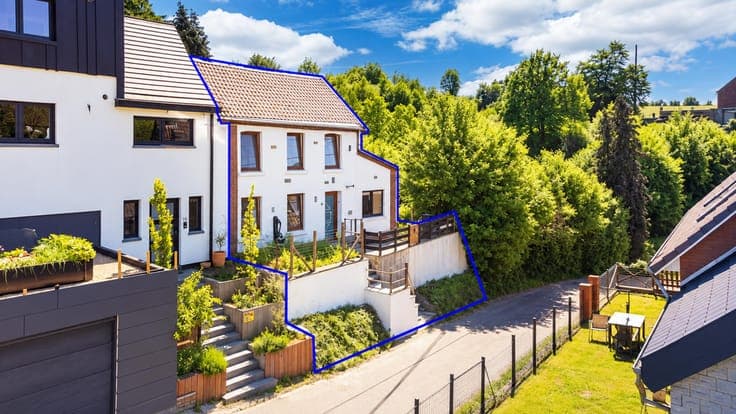 BELLE MAISON - 2CH - RENOVEE - JARDIN - TERRASSE