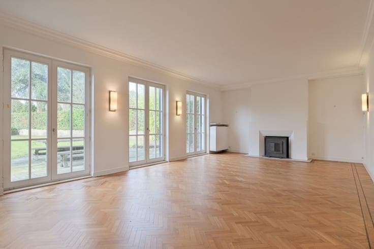 Leo Errera – 670 sqm gross villa, garden & prof. space