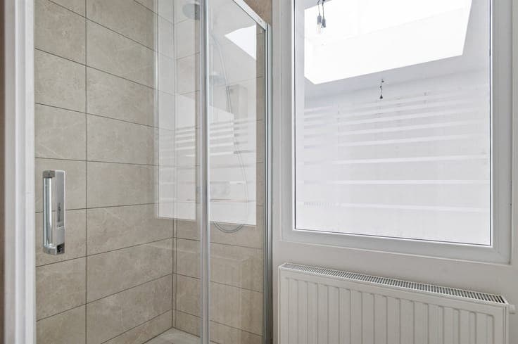Gemoderniseerde woning met 4 slpks te Putte