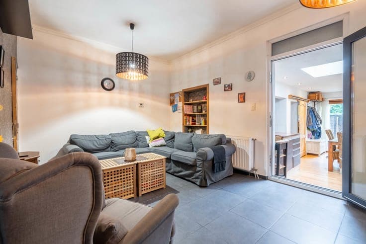 Move-in ready home with 4 (bed) rooms and garden in Mechelen