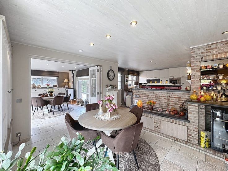 Leuke Energiezuinige woning met 3 slpks, garage én ZUIDge...