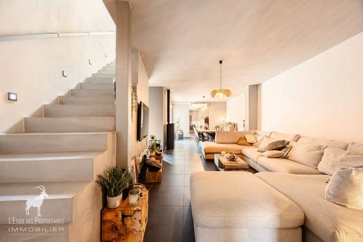 3 bedroom house for sale in Houdeng-Goegnies