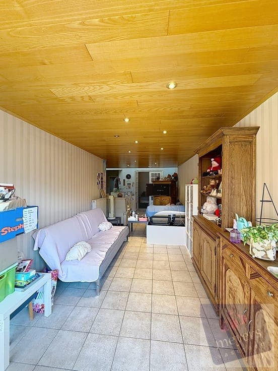 Ruime woning met garage en interessante investeringsmogel...