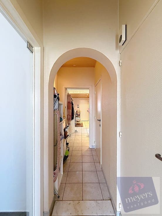 Ruime woning met garage en interessante investeringsmogel...