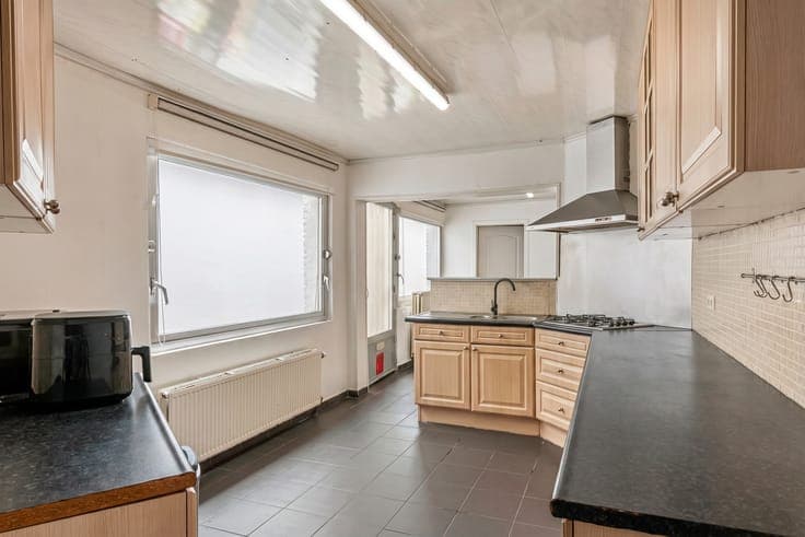 Spacious 3-bedroom home with garden in the heart of Zele