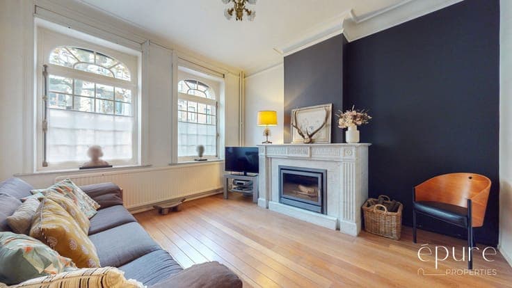 Beaux-Arts style, 4 BR+study, 35 m² S-E courtyard, EPC E!