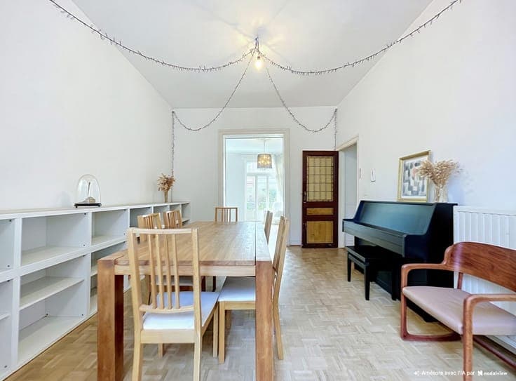 FOREST - Beautiful 4-bedroom house with a large garden.