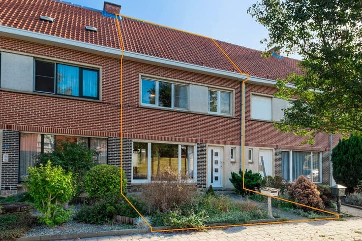 Prima onderhouden woning met 3 à 4 slpk., tuin én garageb...