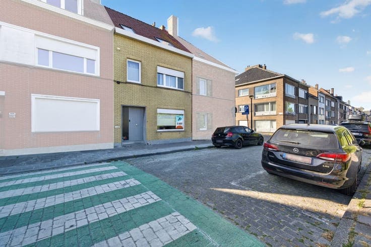 Fully Renovated Home Within Walking Distance of the Beach...