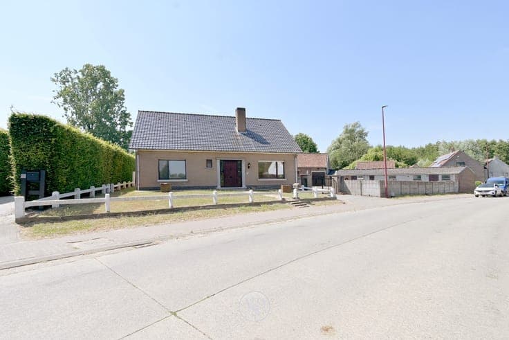 House in Scheldewindeke