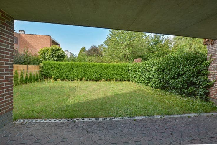 Kraainem on the border of Stockel - 4 bedrooms + attic