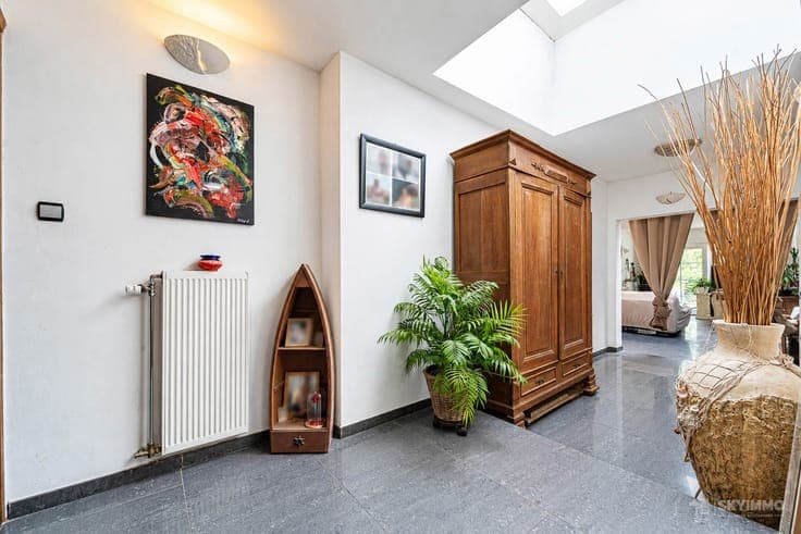 MAGNIFIQUE MAISON 3 FAÇADES - 4CH -TERRASSE/JARDIN- BON ÉTAT