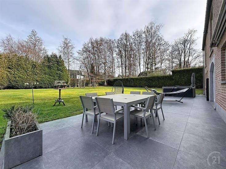 Bois de Rognac – Villa haut de gamme avec 6 chambres et 2 bu
