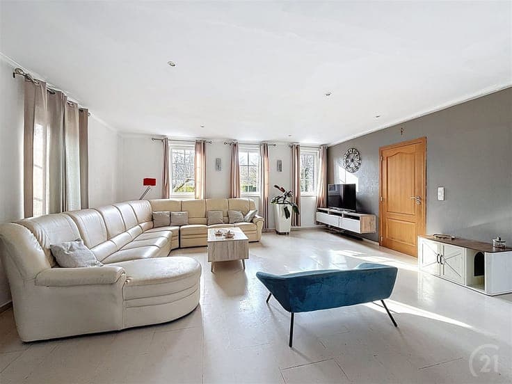 Bois de Rognac – Villa haut de gamme avec 6 chambres et 2 bu