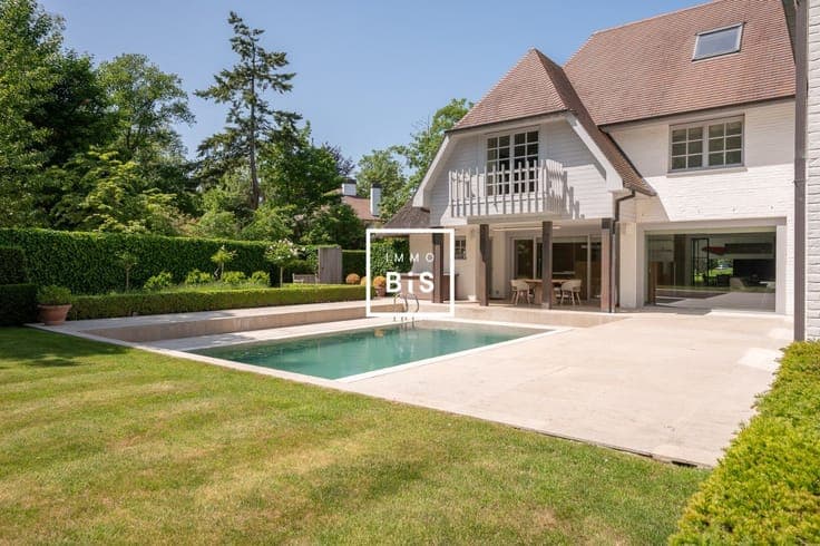 Exclusive villa in prime location in Het Zoute, close to the