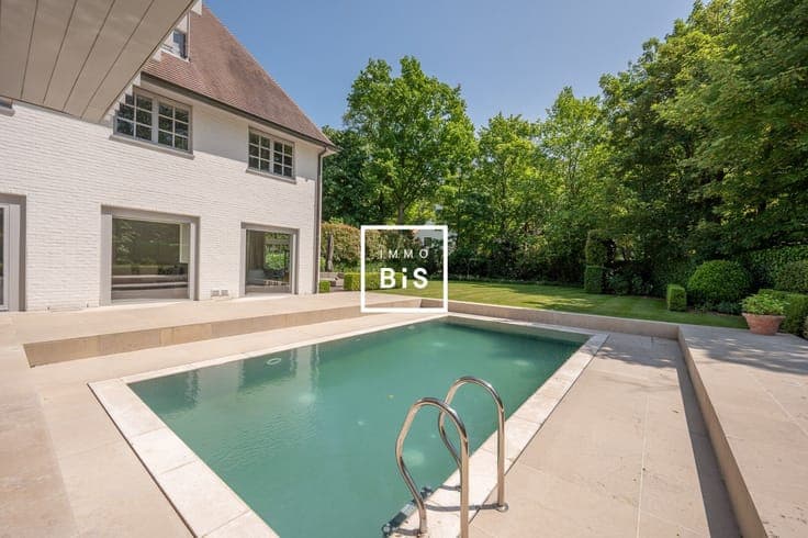 Exclusive villa in prime location in Het Zoute, close to the