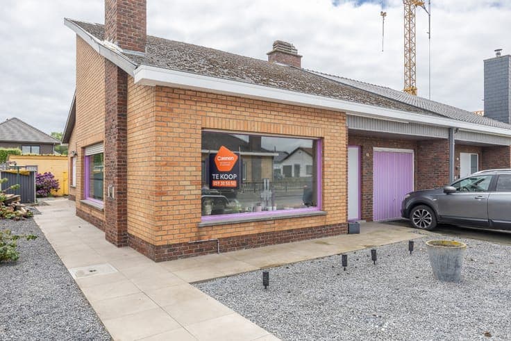 Te renoveren halfopen woning met veel potentieel