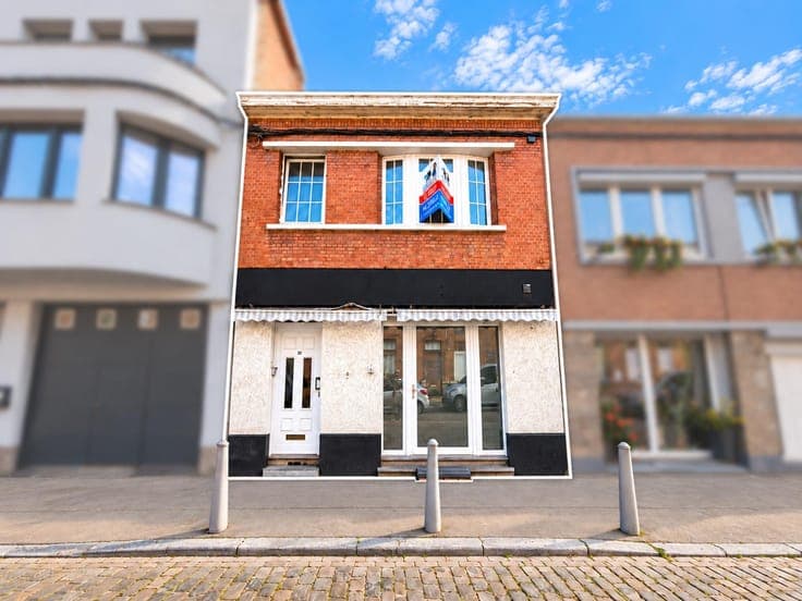 IMMEUBLE MIXTE – BON REVENU LOCATIF