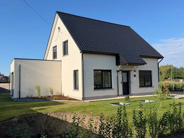 Renovated home with sunny garden