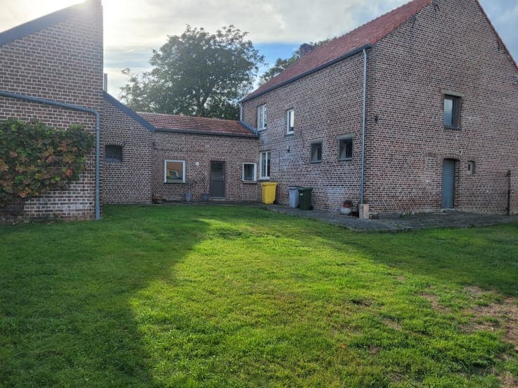 Farmhouse with 2 bedrooms and large garden