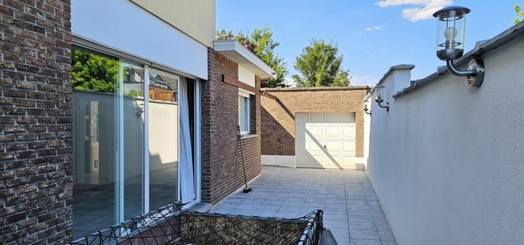House in Willebroeck