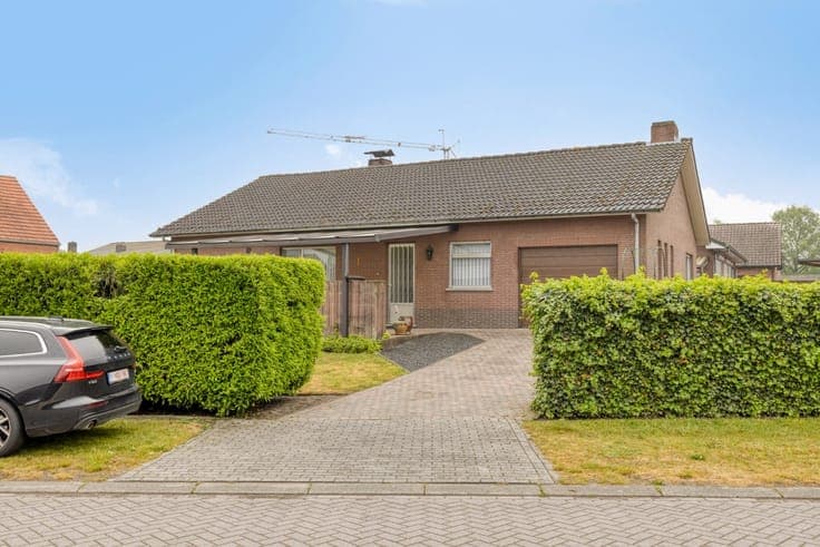 House in Retie