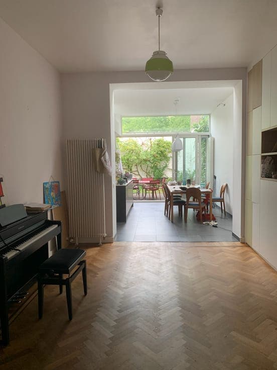 Single-family townhouse with 4 bedrooms and a garden
