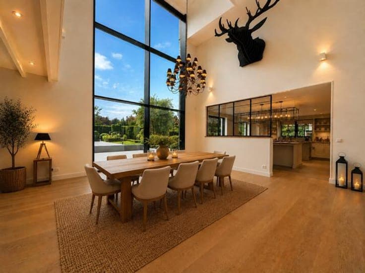 Exceptional Contemporary Estate with Private Sports Faciliti