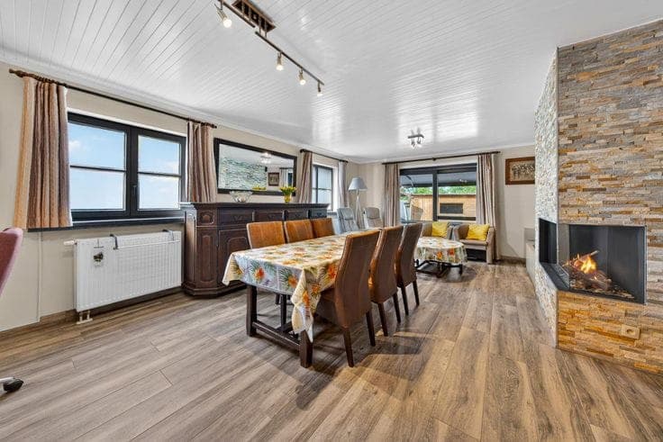 Move-in ready family home with 3 bedrooms, garage and 18 so…