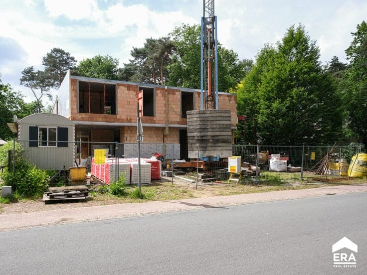 Semi-detached house for sale in Houthalen