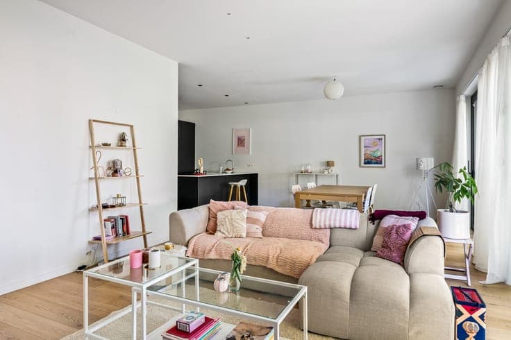 Energiezuinige woning met 3 slpkrs, 2 badkrs, terras en t...