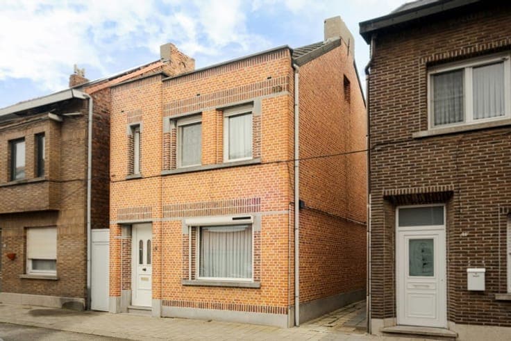 Charming Home with Sunny Garden and Quiet Location
