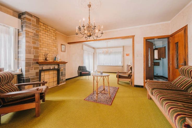 Renovatiewoning op prachtig perceel van ruim 1 ha