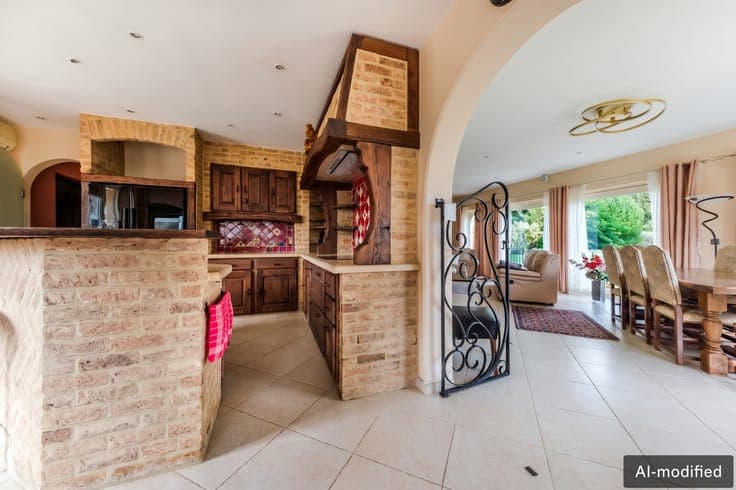 Magnificent villa with generous living spaces