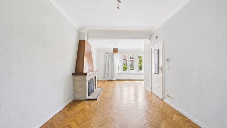Uccle – House 2 beds + POTENTIAL l 3rd bed + garage + garden