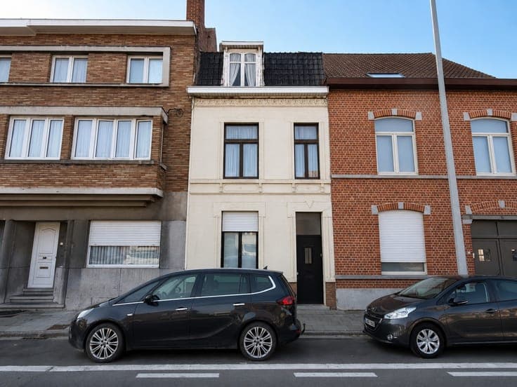 OPEN HUIS ZATERDAG 5/09 van 10u tot 11u. Betaalbare rijwo...