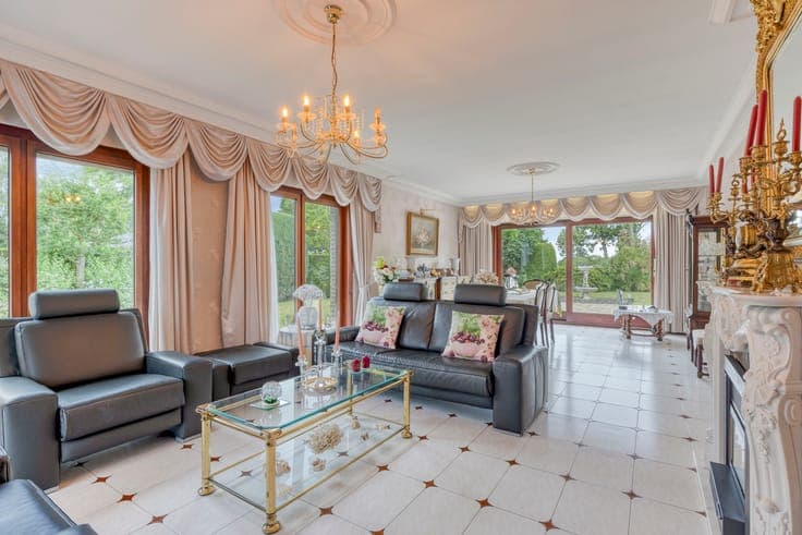 Top maintained villa in a quiet location in Moorsele