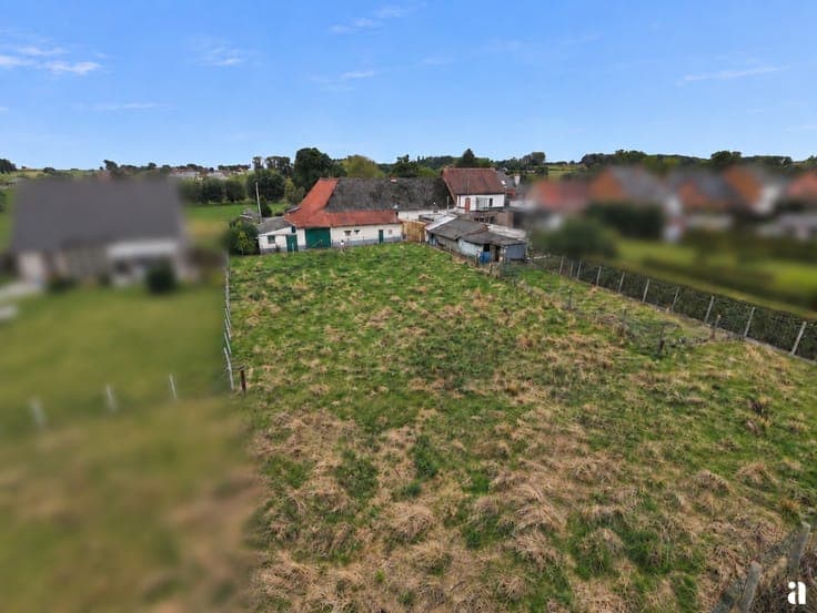 Projectgrond met verkavelingsvergunning voor 2 woningen