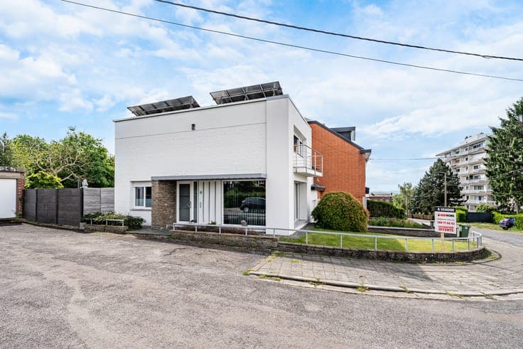 3-bedroom house with garden and garage in Grivegnée
