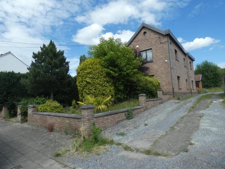 House in Quaregnon