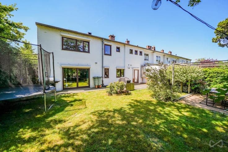 A rare and exclusive property PEB C