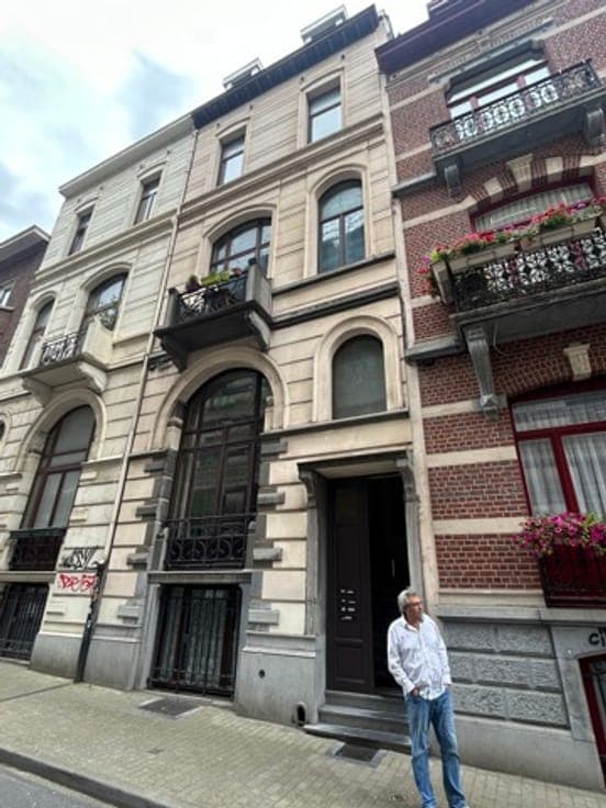 Close to Place Stéphanie, superb building full of character