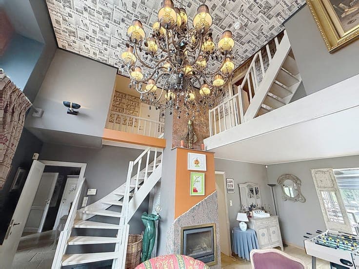 Beautiful house wimming pool, sauna, jacuzzi and 5 bedrooms