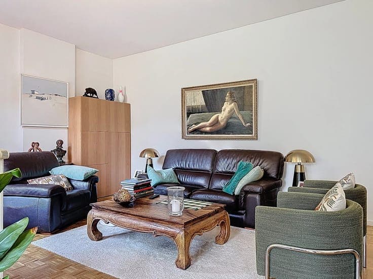 Beautiful house (approx. 100 sq. m.) with a spacious, tree-l